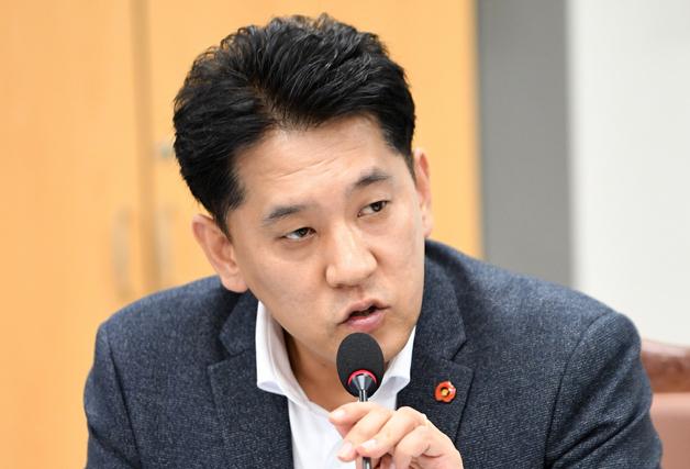 "제주 탄소중립 협의체, Y자형 에너지고속도로 구축 기회 삼아야"