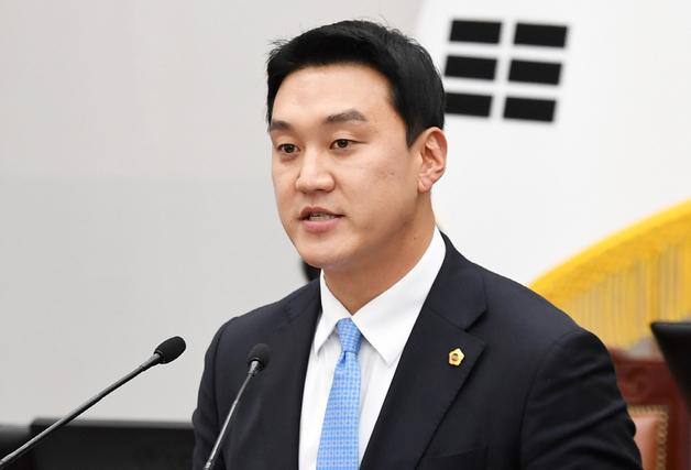 김기환 제주도의원 "제주 청년 해외취업 실태 정밀 조사해야"