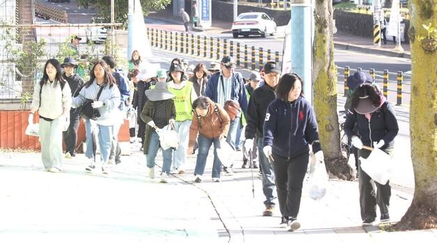 "환경 생각하는 발걸음으로 제주 지켜요"…제7회 제주 플로깅