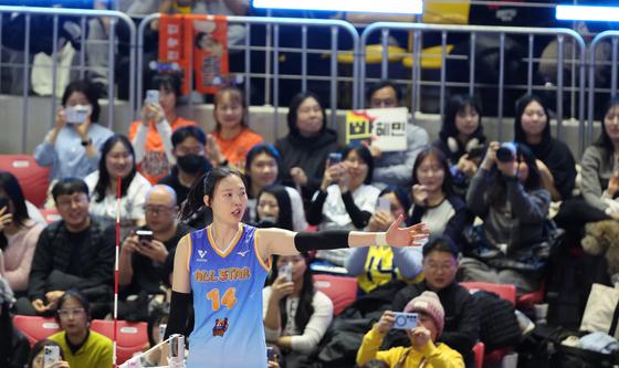 심판으로 변신한 양효진