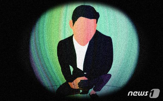 "1년간 남성 신체만 노렸다"…화장실서 '수백장' 촬영한 30대 사회복지사