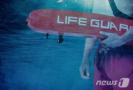 막내 구하려다 어린 남매 4명 물에 빠져…레저강사가 제트스키 타고 구조 