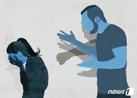 "밤 10시 통금, 병원·은행·편의점도 못 가게 한 남편…신혼 4개월만에 이혼"