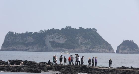 "서귀포 범섬·문섬·섶섬 약 80만년 전 형성…'선상' 화산활동 가능성"
