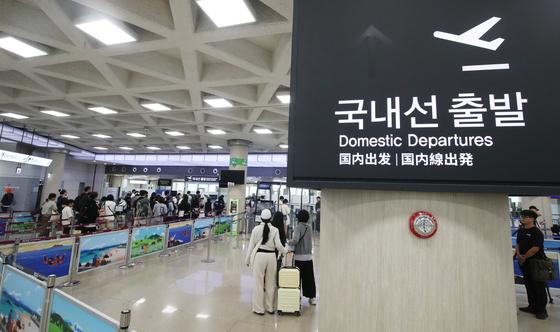기내 3시간 대기…제주발 김포행 에어서울 항공기 '기체 결함' 결항