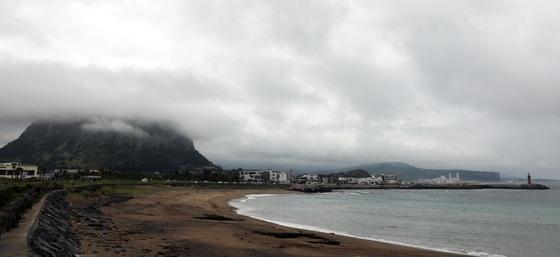 [오늘의 날씨] 제주(8일, 목)…흐리고 가끔 비