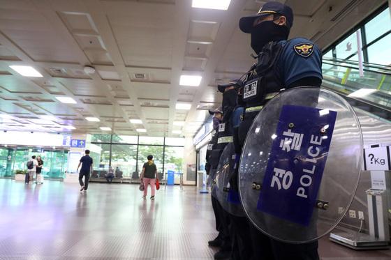 '제주·인천 등 5개 공항 폭탄테러' 허위 글…항소심도 "손해배상해야"