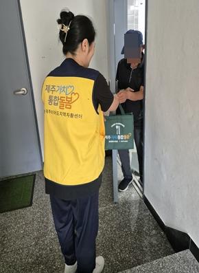 홀로 살던 70대 할머니 목숨 구한 '도시락 배달의 기적'
