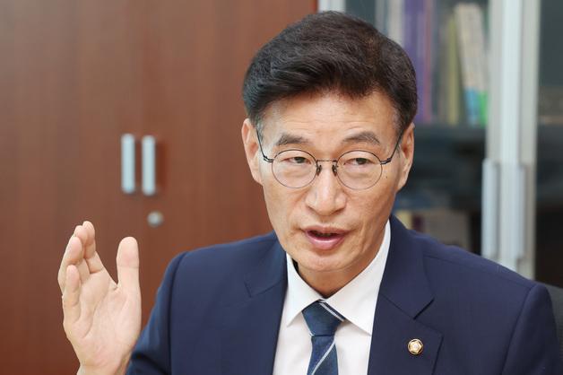 문대림 "해양오염 대응체계 강화"…해양관경관리법 개정안 발의