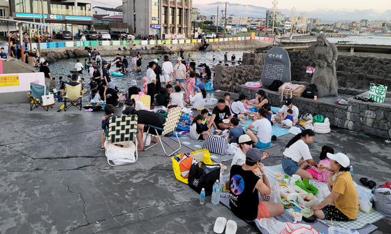 제주·서귀포 20일 연속 열대야…밤사이 최저 27도 안팎