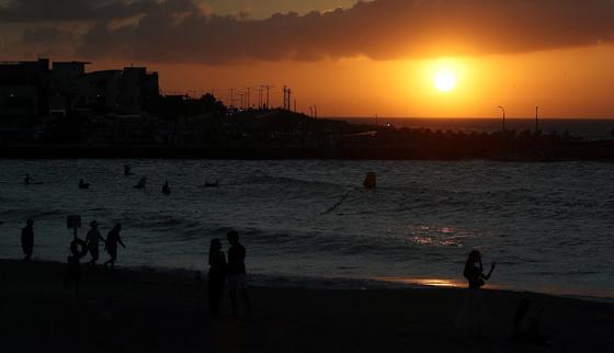 제주도 해안지역 열대야 계속…서귀포 57일·제주 북부 54일 발생