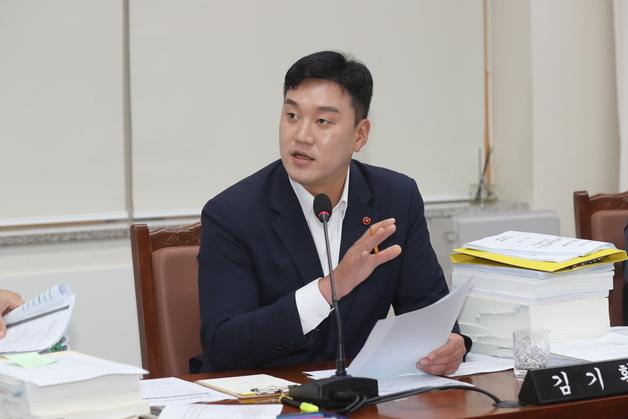 김기환 제주도의원 "2년 넘게 쿨쿨 '도 환경정책위' 활성화해야"