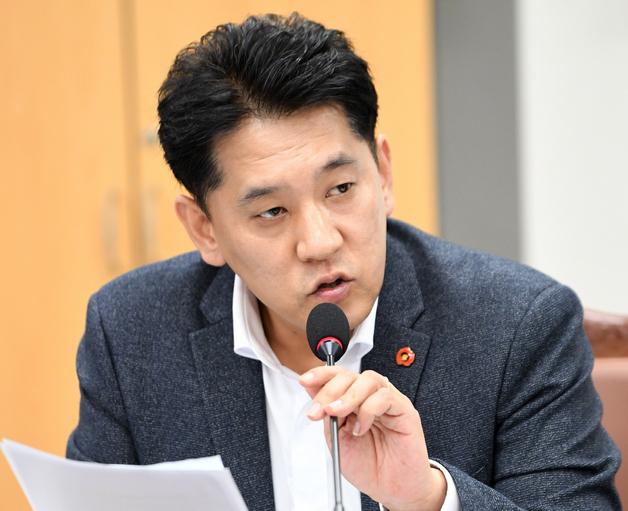 "제주 탄소중립 협의체, Y자형 에너지고속도로 구축 기회 삼아야"