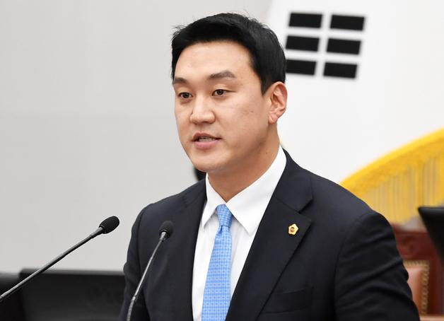 김기환 제주도의원 "제주 청년 해외취업 실태 정밀 조사해야"