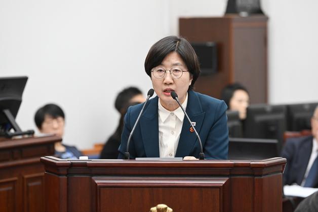 제주 교사사망 '녹취록 누락' 논란…"국회법 위반"