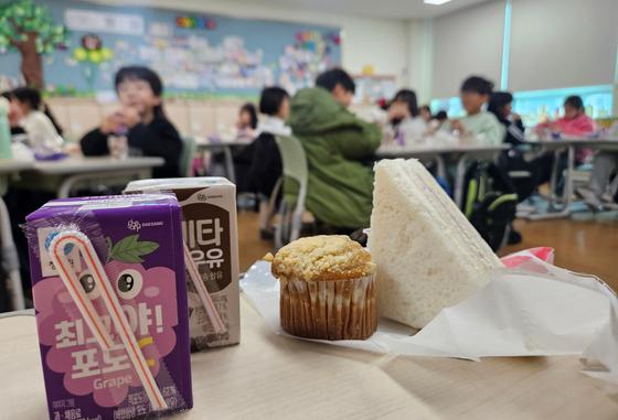 학교 비정규직 총파업 이틀째…광주·전남·전북·제주 급식 멈춘다