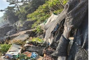 제주 올레7코스 해안절벽 '20년 움막' 철거