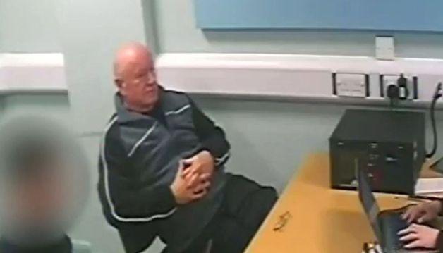 "교장이 보낸 사진" 4년간 여학생들 성추행하다 덜미…"발기부전" 주장