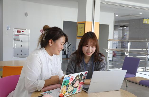 "MZ가 내 멘토라고?" 갸웃했던 소상공인들 활짝 웃었다