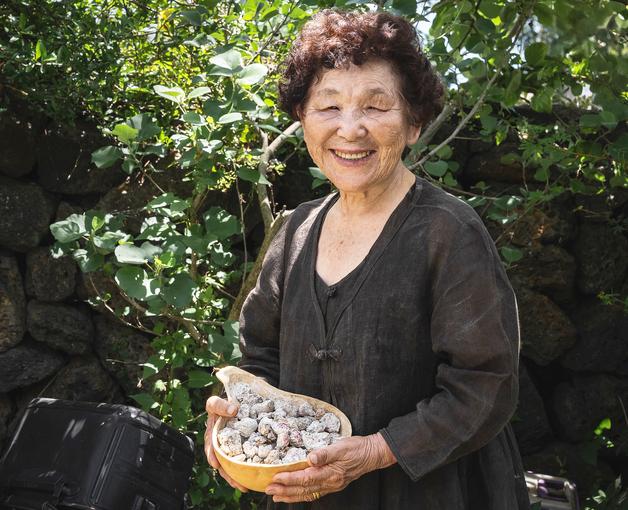 60여년간 '오합주' 빚은 김태자 씨, 제주향토음식장인 지정