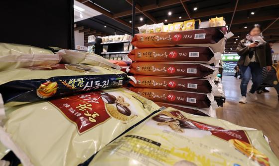 2025년 물가 5년만에 최저 상승폭, 일부 식품은 크게 올라