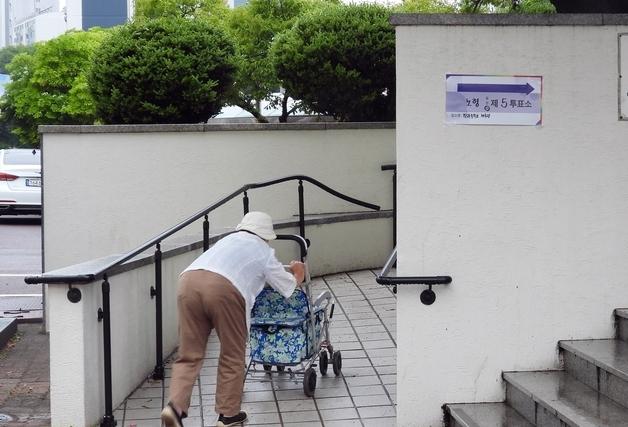 [투표율] 제주 오후 3시 65.9%…20대 대선보다 1.1%p↑