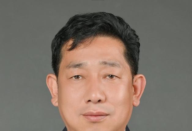 화재 목격하고 달려온 제주 의용소방대장, 80대 할머니 구했다