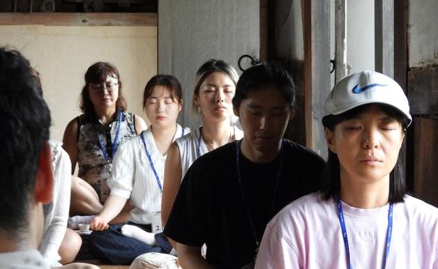 한여름의 멍때리기 대회…'멍상'에 도전하는 사람들