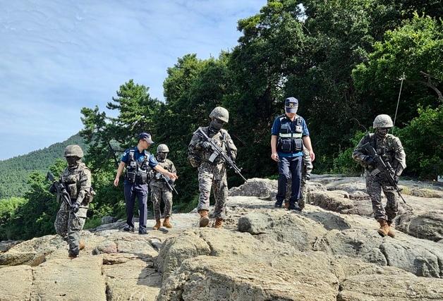 제주 고무보트 밀입국에 육군, 전남 해안선 3천㎞ 정밀 수색 정찰