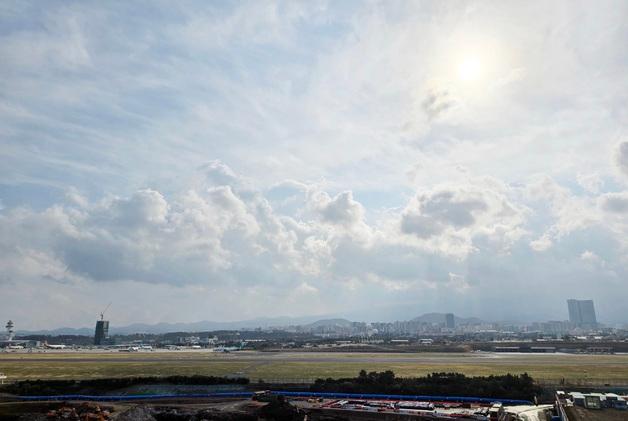 50m 전망대 관광명소로 변신…'X물' 처리하던 '이곳'이