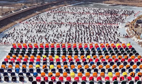 인산인해 이룬 평창송어축제