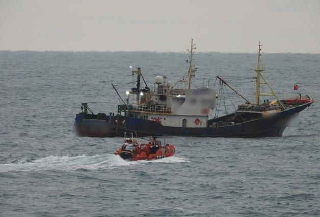 어획량 절반 수준만 조업일지에 기재한 중국어선 1척 나포