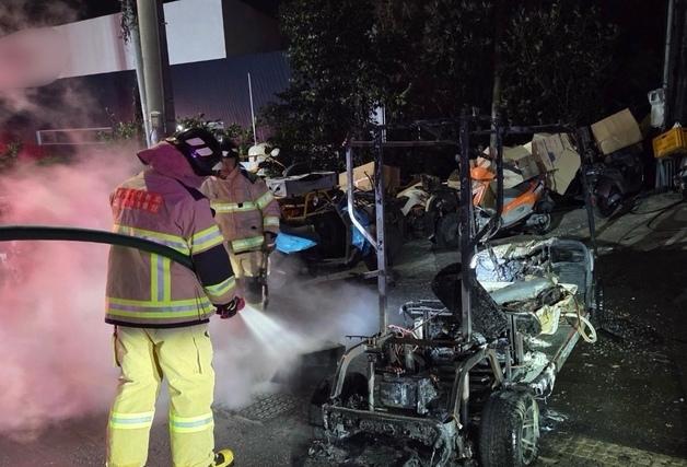 제주, 오토바이 수리점서 전동카트 배터리 화재