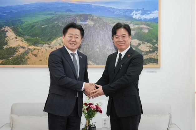 제주도, 소규모 사업장 근로감독권 갖는다…고용부 업무협약 