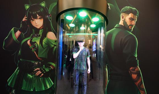 CES 부스에 '페이커'가 나타났다?