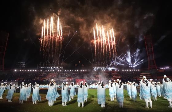 12년 만에 제주로 온 '스포츠 축제'…107회 전국체전 화려한 개막