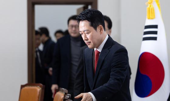 장동혁 "이 대통령과 오찬 최고위원들이 재고 요청…재논의할 것"