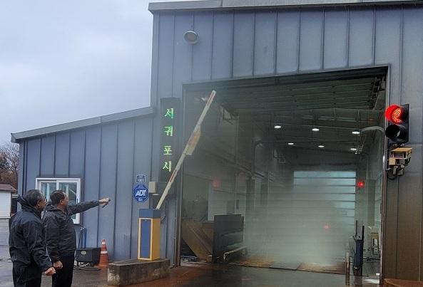 연휴 앞두고 긴장하는 '청정 제주'…가축전염병 차단 총력전