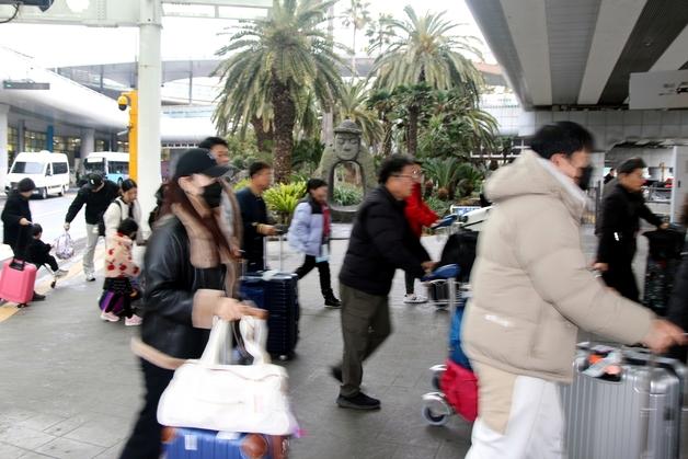 [오늘의 날씨] 제주(15일, 일)…미세먼지 '보통'~'나쁨'