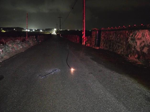 '섬속의 섬' 제주 우도 강풍에 2200가구 '순간정전'(종합)