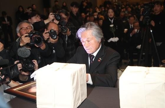 '피 한방울의 기적'…77년 행방 모르던 아버지, 손자 채혈로 찾아