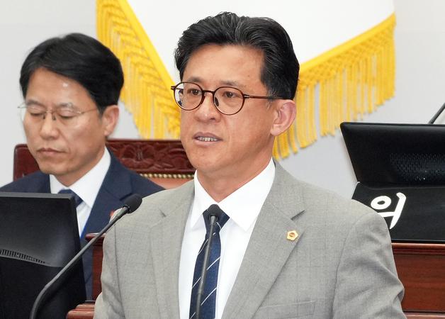 양영수 의원 "제주삼다수, 분리배출 쉬운 일체형 마개 도입해야"