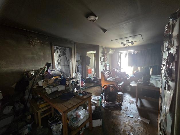 서귀포 하예동 다세대주택 화재…"1명 연기흡입"