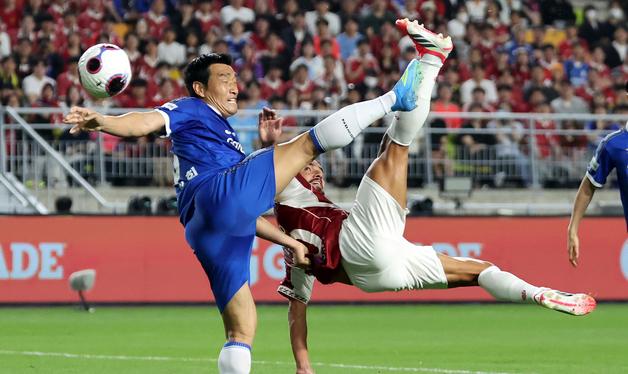 파비우 다 실바, 환상적인 바이시클 킥