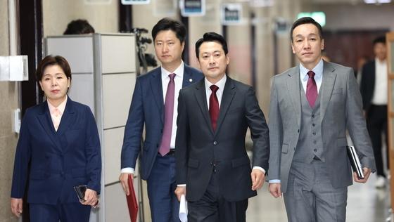 최고위 참석하는 장동혁 대표