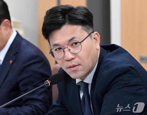 무면허 운전 전 제주도의원, 운전자 바꿔치기 혐의도 조사