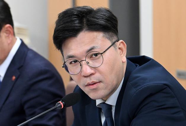 민주당, '무면허 운전' 현지홍 제주도의원 윤리심판원 회부