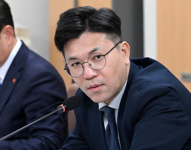 민주당, '무면허 운전' 현지홍 제주도의원 윤리심판원 회부