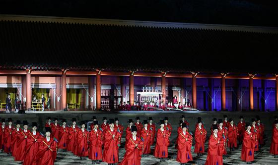 종묘 정전서 선보이는 종묘제례악 야간 공연