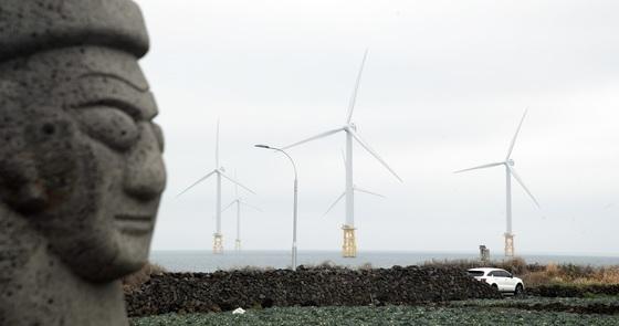 [오늘의 날씨] 제주(12일, 일)…저녁부터 비 시작
